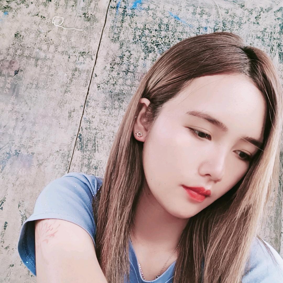 李菇凉 👑