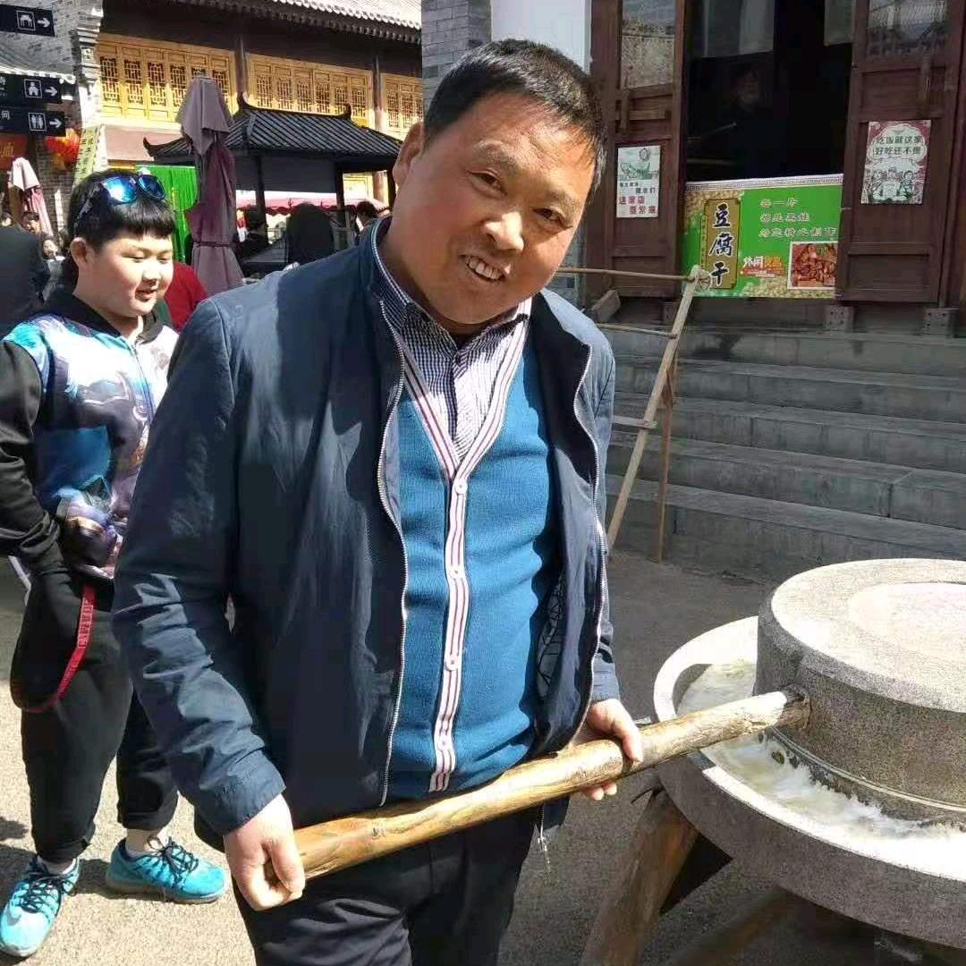 嘻哈豆腐哥
