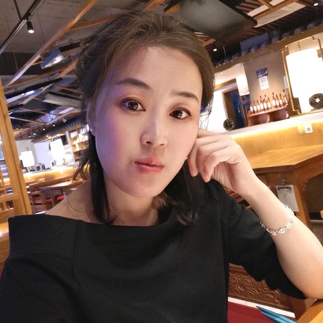 批轮胎的一朵小花儿🌺🌻