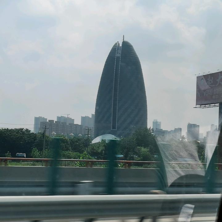 帕瓦罗蒂，修行