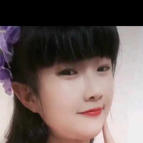 丽娜爱唱歌