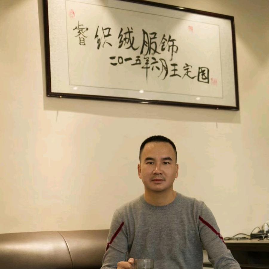 宁乡毛衣哥羊绒衫定制