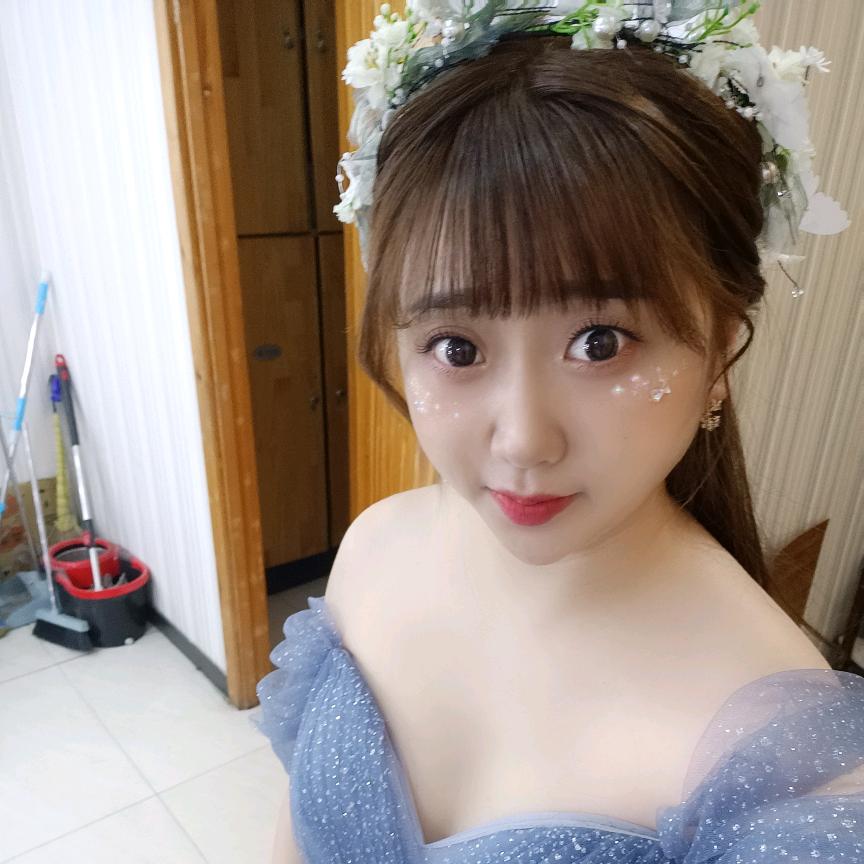 蜀香鸡公煲白山蜀香鸡公煲