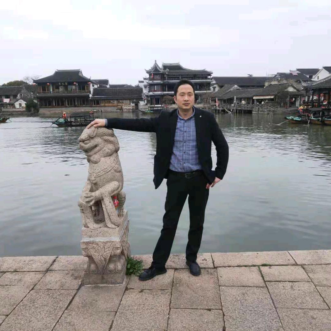 蔡源滚滚