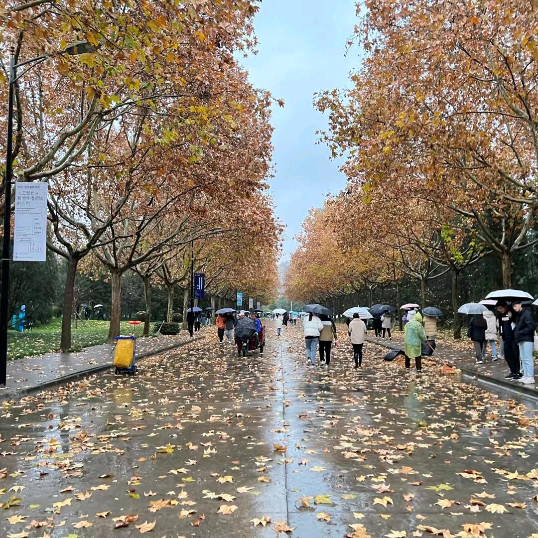 小明明👀