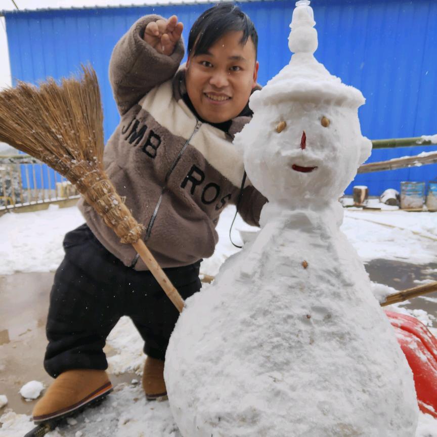农村小帅哥