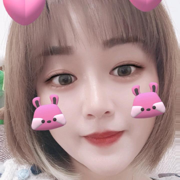 莉莉