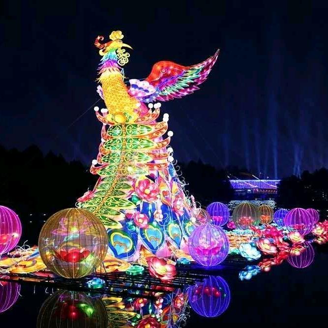 山丹丹开花，红艳艳。