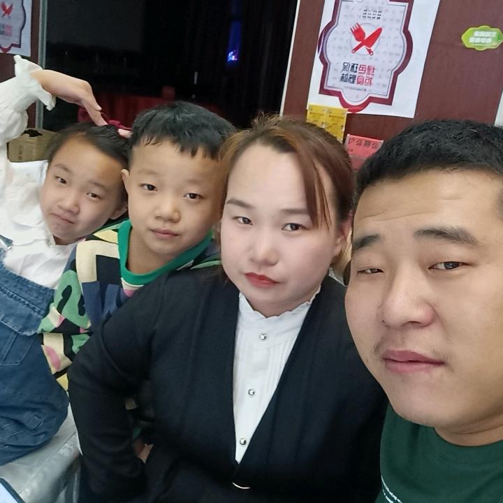 幸福有你们陪伴永远