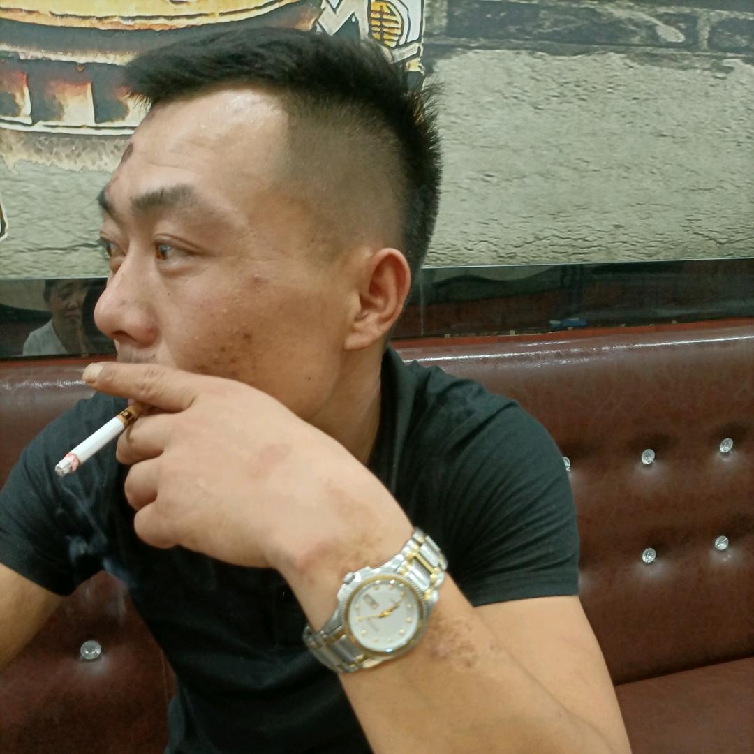 石头哥