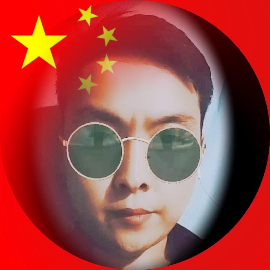 ╭( ′• o •′ )╭☞就是这个人！