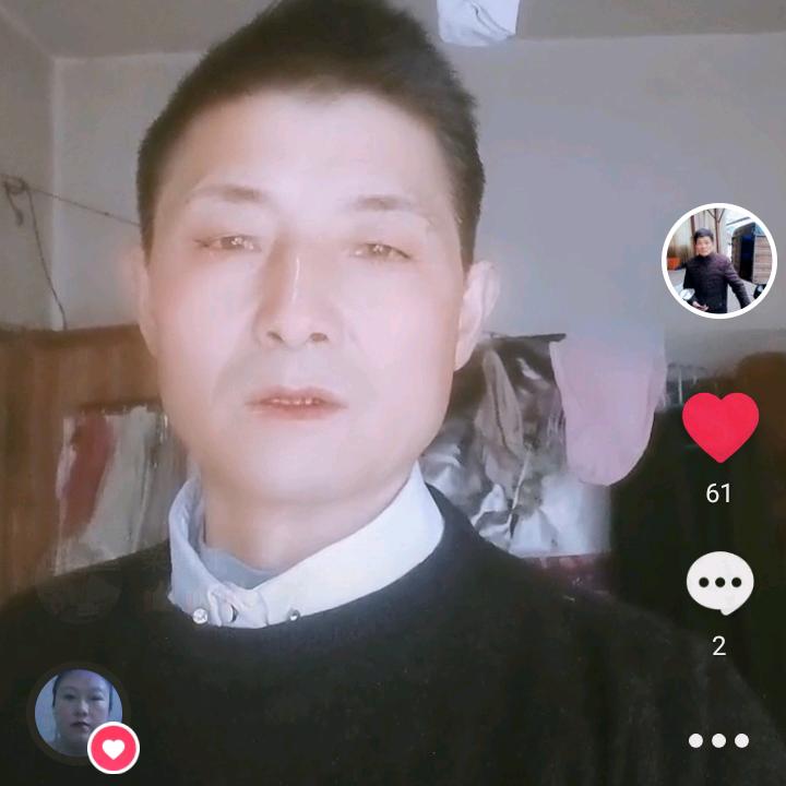 伤心的人。