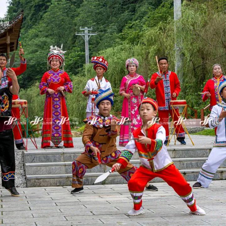 文武传承三棒鼓