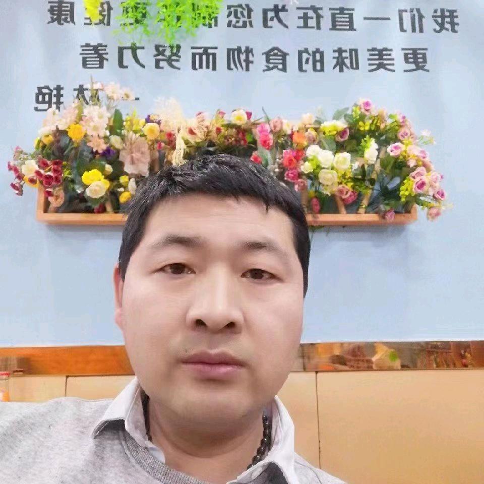 张北做麻辣烫的飞哥