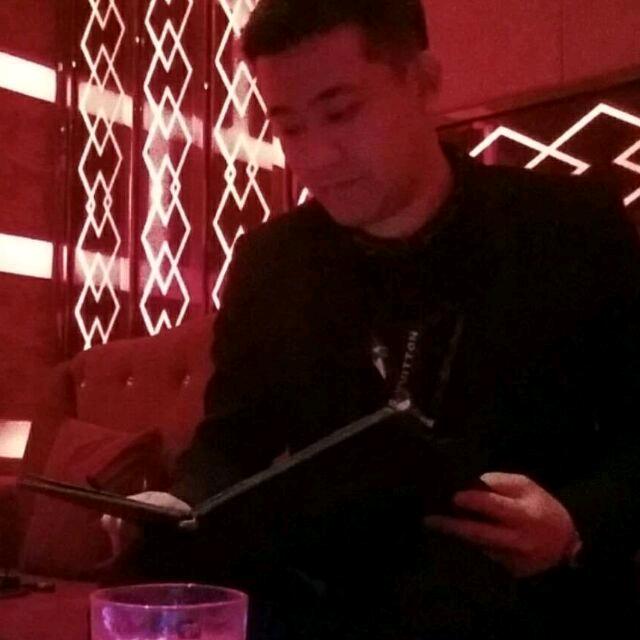 一声何求@