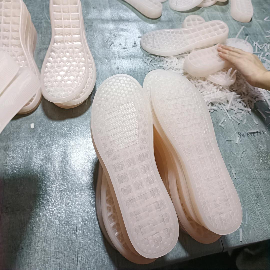 虎子鞋底，鞋材