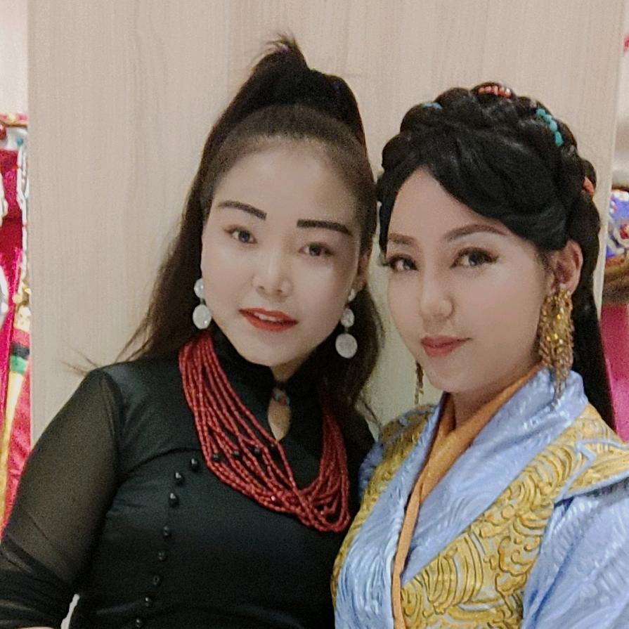 我的偶像是格桑玉珍
