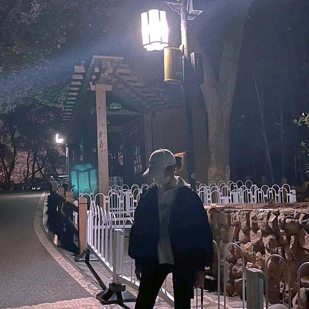 不知名大小姐🫧