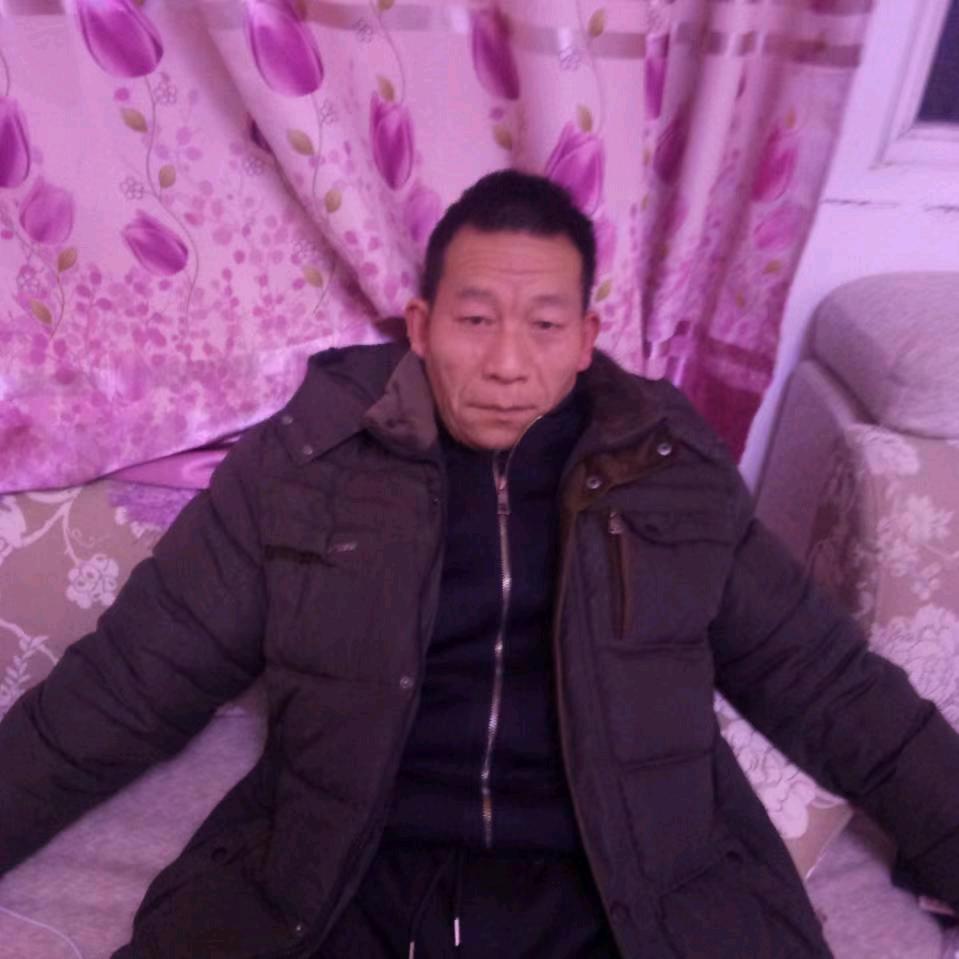 游来游去小明