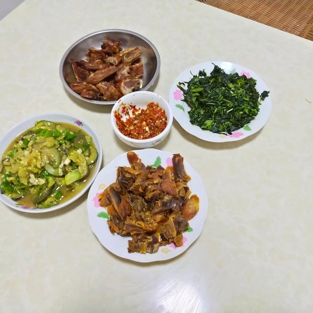 用户6275646523432小杨搬运