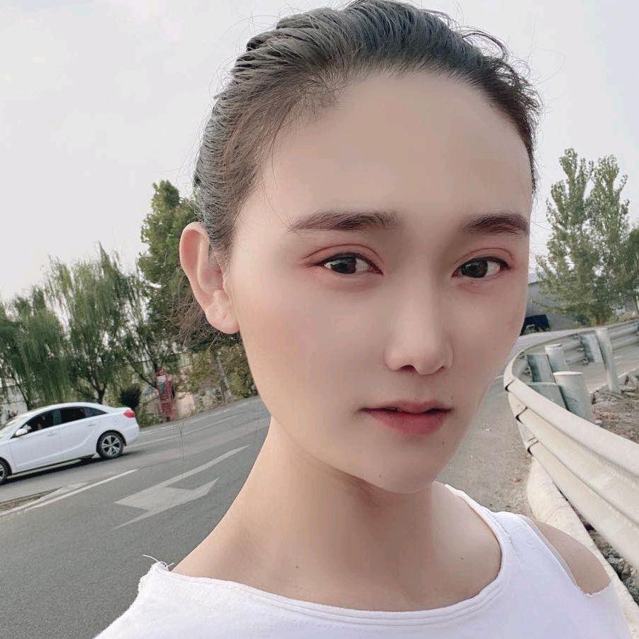 莫离