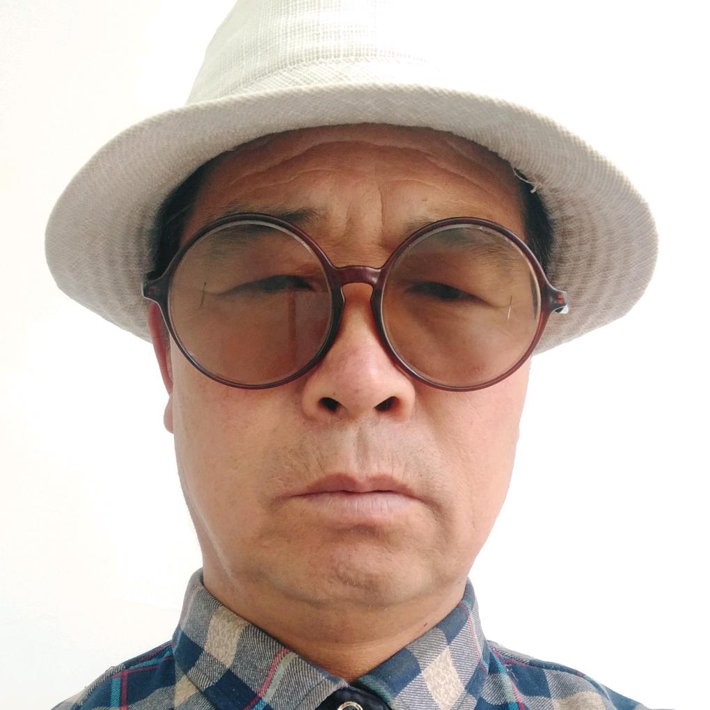 甘肃紫斑牡丹种植基地。