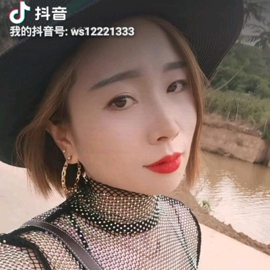多年以后