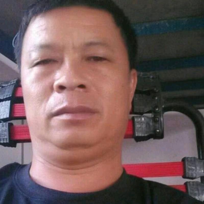 李海改良土牛品种养殖场，