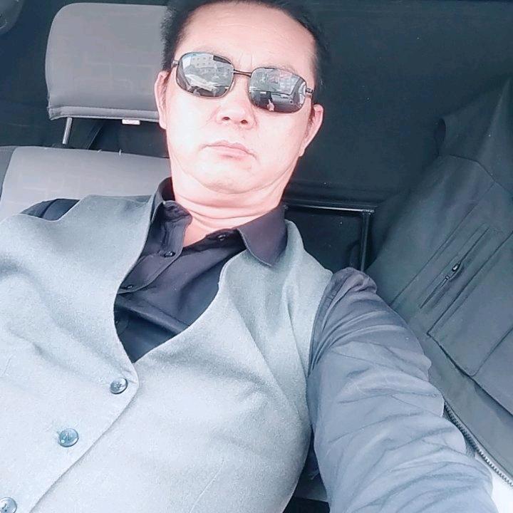 毅力服装优品店
