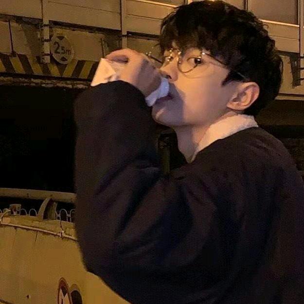 ￥时、倾