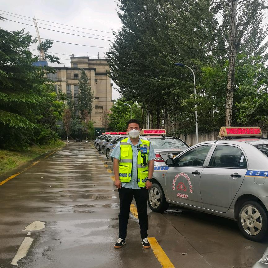 西安驾校小牛教练
