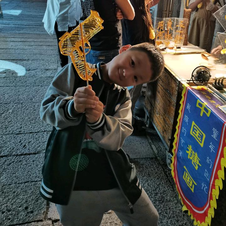 陆燕芬