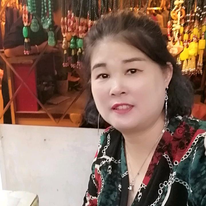 涉县步行街金港服饰