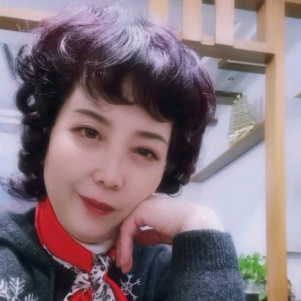 晟宝外婆