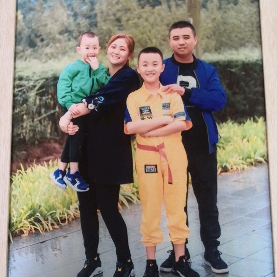 ：：：……万大山……：：