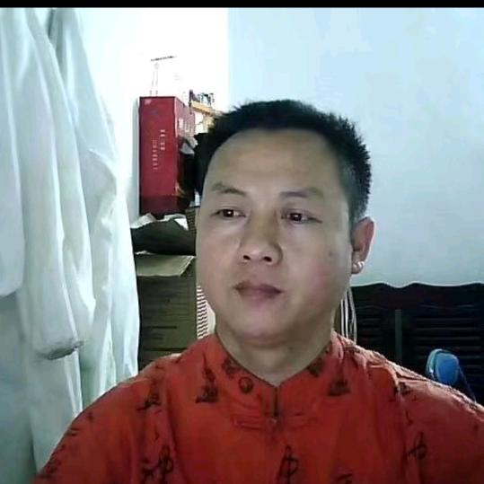 王炳富(王俊)