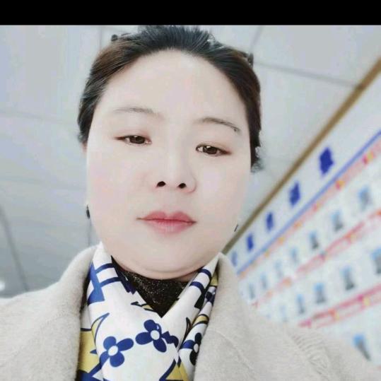 依缘，戏曲爱好者