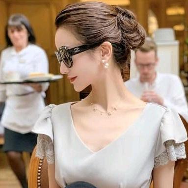 悄悄的躲进童话里的锦鲤大王-小锦鲤