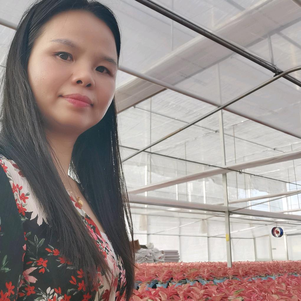 时尚电器朱小姐