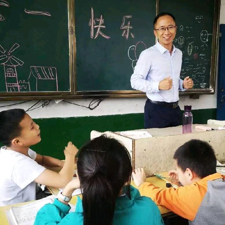 小殷校长