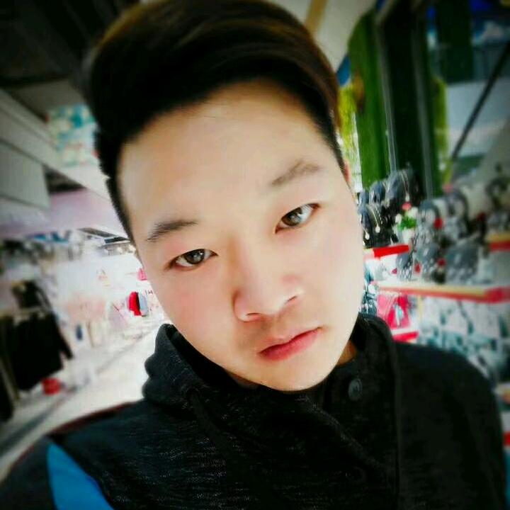 小萱萱🌈