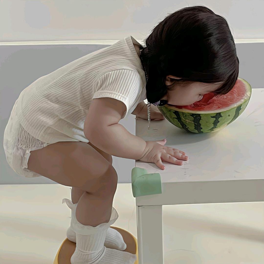 草莓奶盖