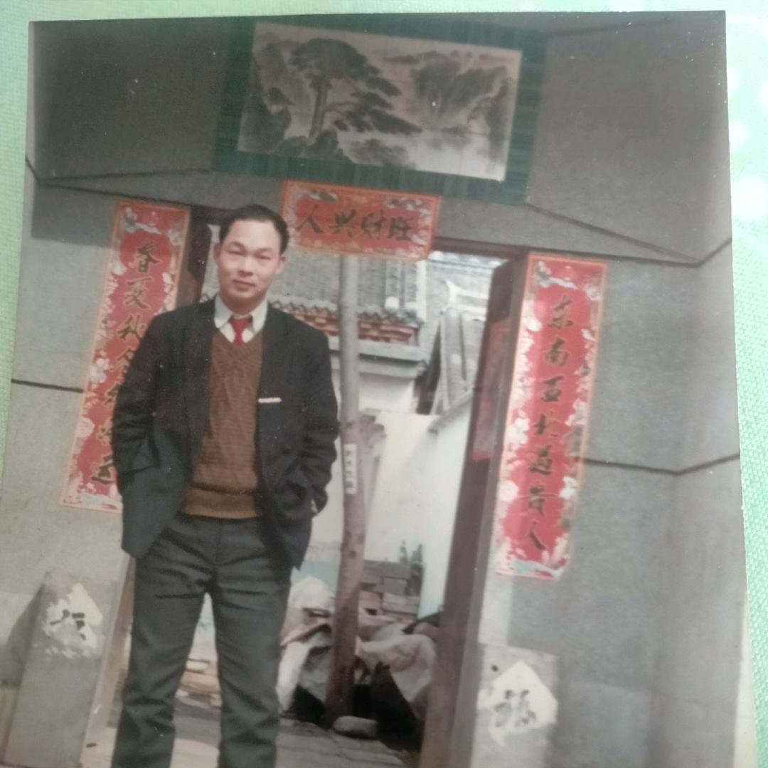 念念不忘红哥