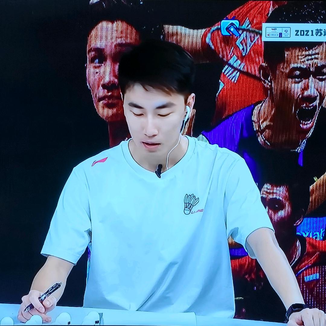 刘辉羽毛球