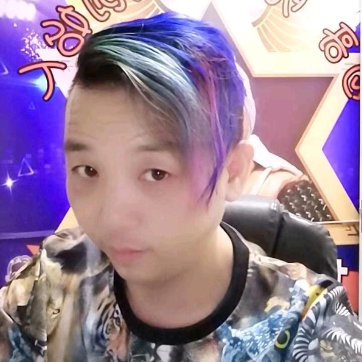 罗山靠（健四哥）