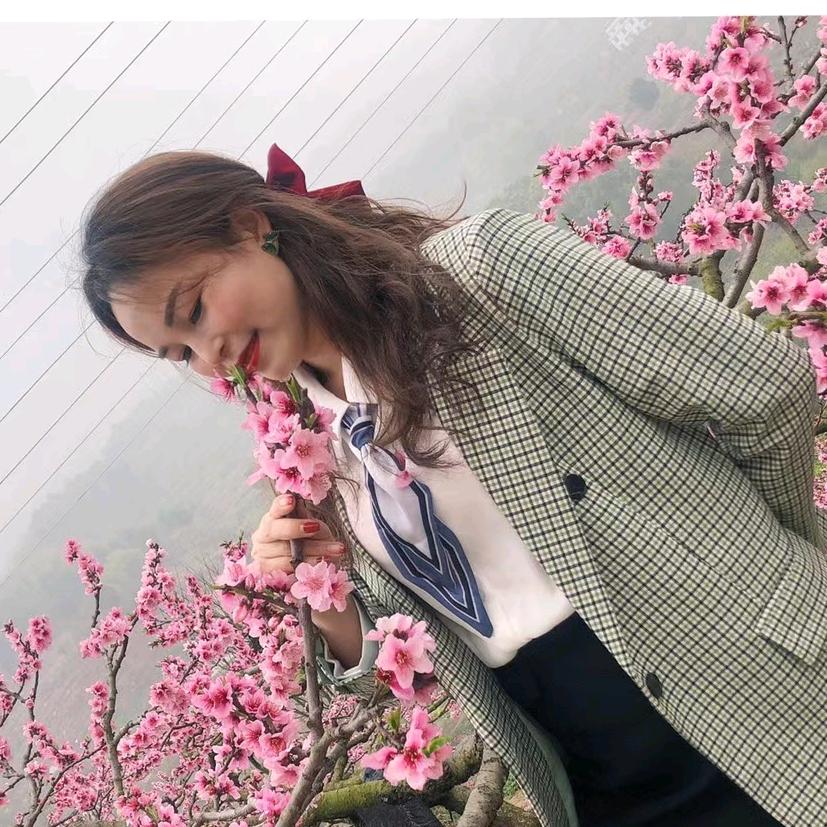 胡芳奕