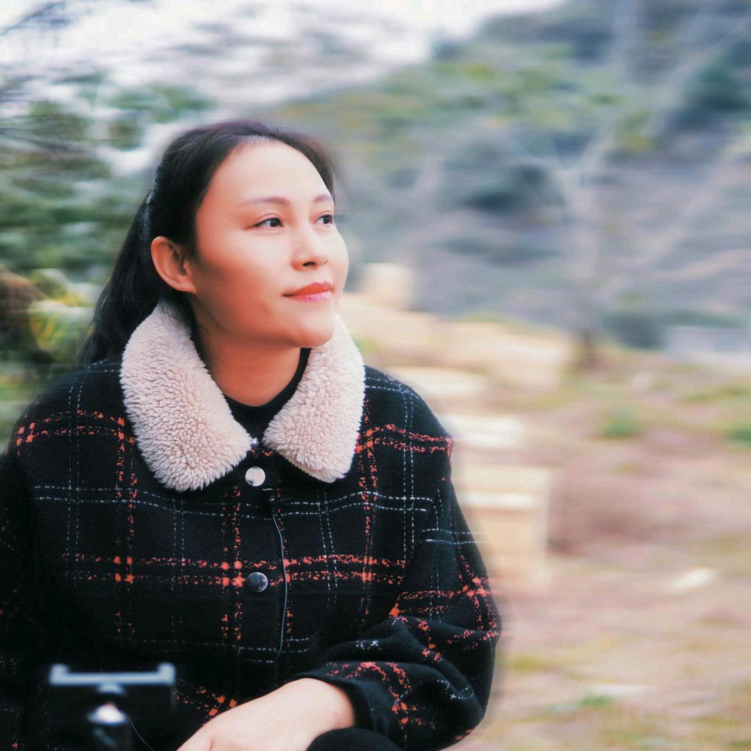 宏姐玖文蜂业