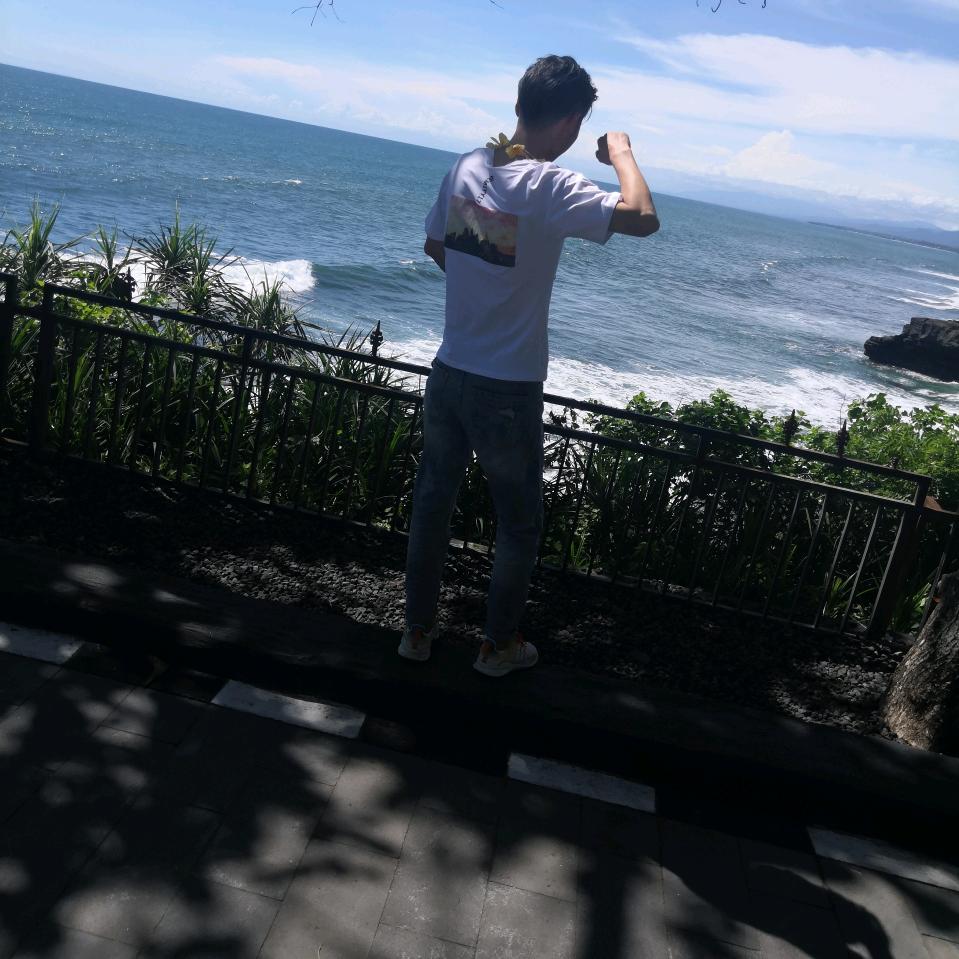 嘿嘿嘿😁