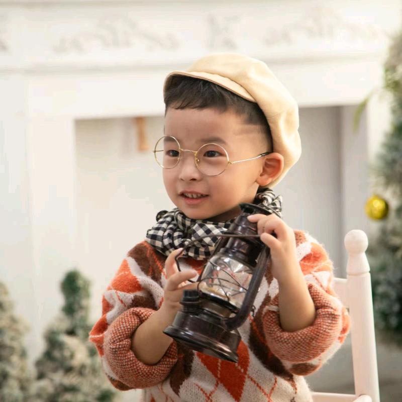 李菊