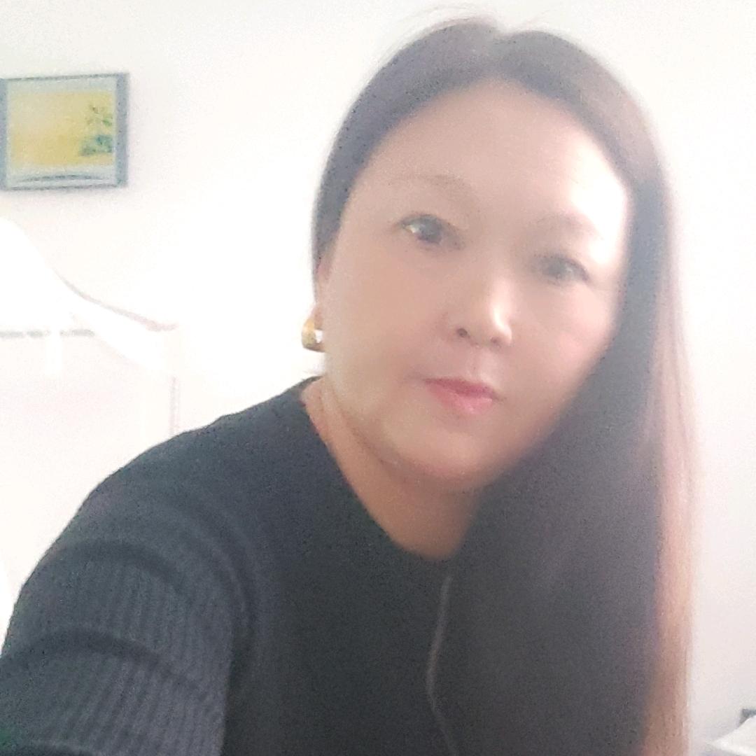 表面自信，实际上有很多痛苦，却没人知道。